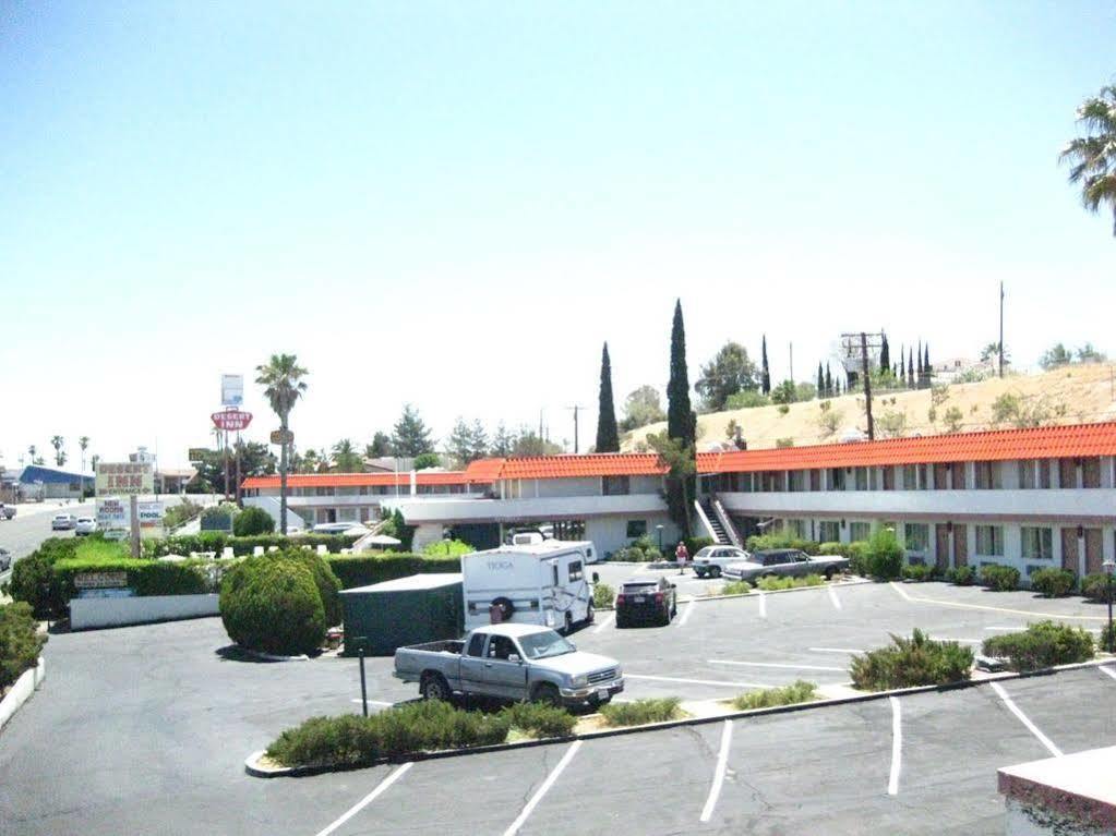 Desert Inn Motel Barstow Extérieur photo